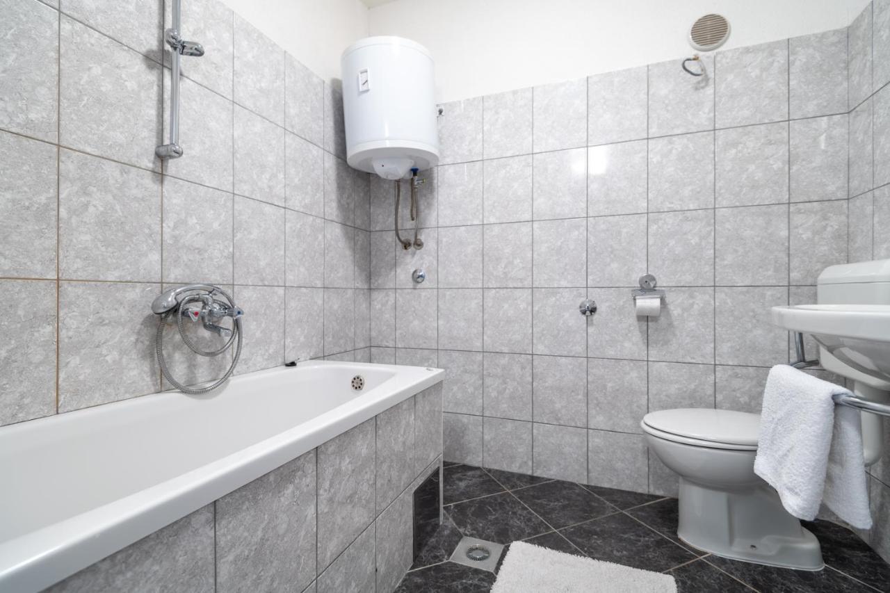 Apartman Vito Неум Екстериор снимка
